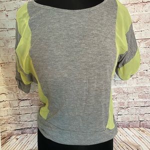Medium - Grey and yellow top